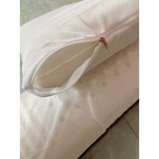 Gối ôm cao su non thiên nhiên đúc nguyên khối không mùi, có gai massage vai cổ gáy, gối nằm cao cấp