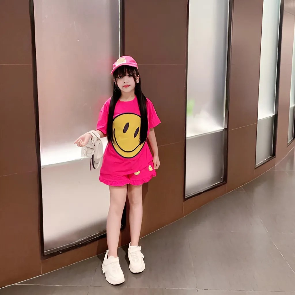4-14 TUỔI Bộ quần áo bé gái áo cộc tay in hình mặt cười dễ thương chất vải cotton mềm mịn.M19