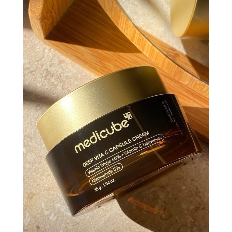Kem dưỡng sáng da Medicube Deep Vita C Capsule Cream 55g
