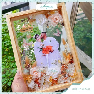 Set hộp quà khung ảnh hoa khô handmade hoa hồng tặng bạn cô dâu chú rể dịp đám cưới, tặng 8/3