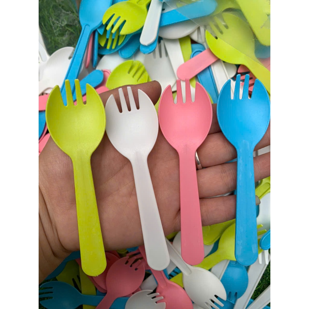 50 chiếc thìa dĩa nhựa dùng 1 lần (loại 11cm) ăn bánh kem, thìa nhựa ăn bánh, muỗng nhựa