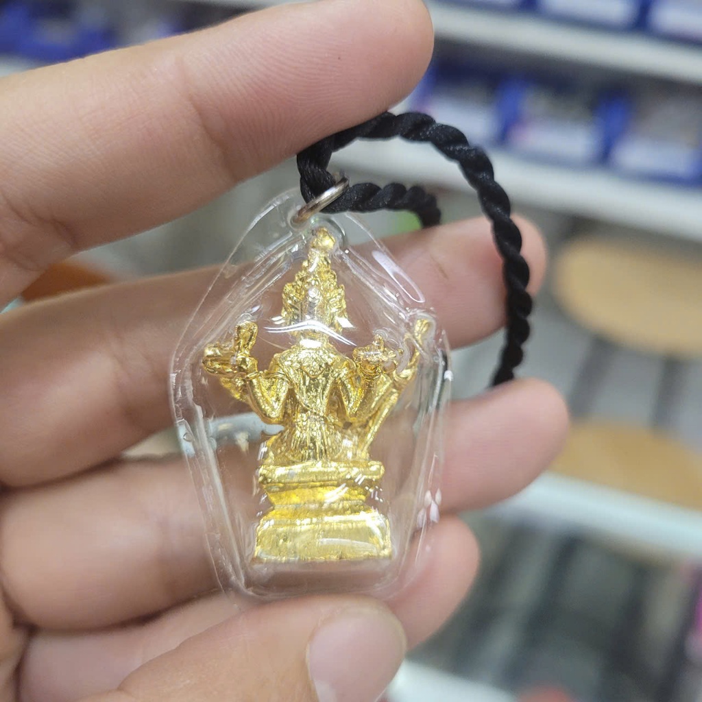 Phụ Kiện Treo Xe Hoặc Đeo Cổ Tứ Diện Khung Nhựa 4cm Nhỏ Gọn Cao Cấp Từ Thailand