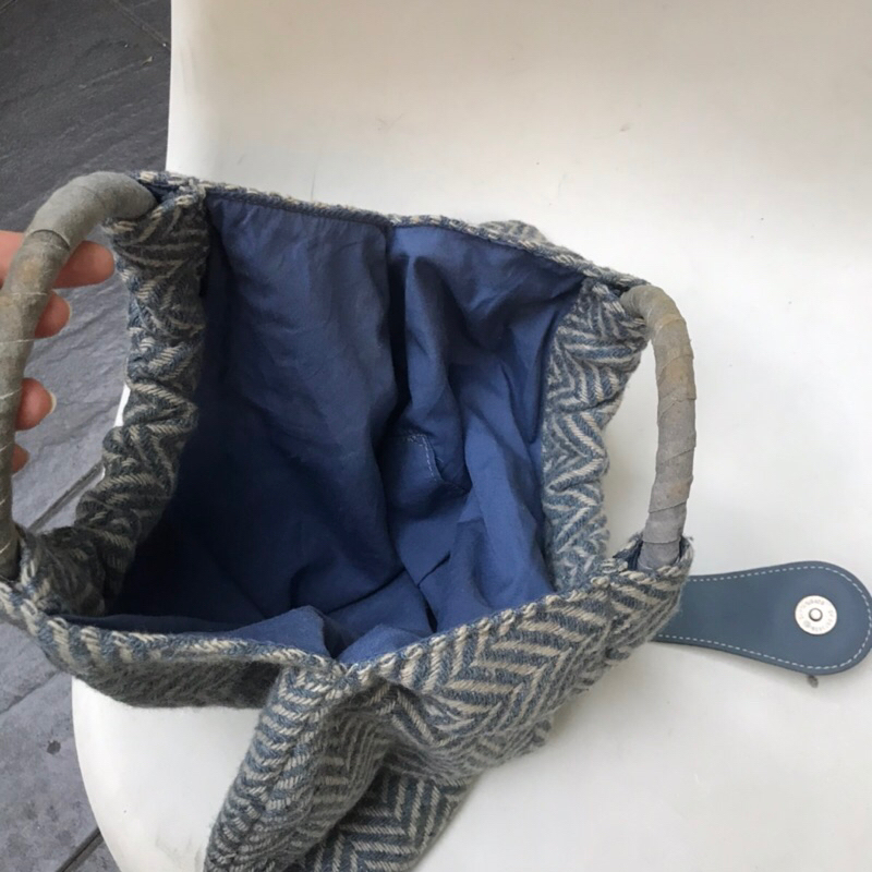 Túi vải 2hand lỗi dơ quai quai khung tròn độc lạ