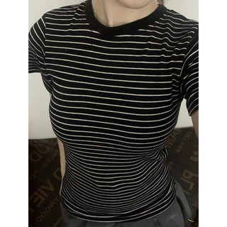 Áo babytee dáng body cổ tròn tay ngắn, thun tăm co giãn dáng vừa LAVIAN A15