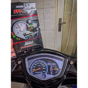PPF Exciter 2010 ... UPPF dán bảo vệ mặt đồng hồ xe , xước tự phục hồi vết xước dâm