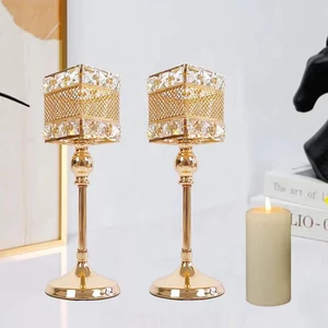 Đám cưới lãng mạn dưới ánh nến bữa tối khách sạn ánh sáng sang trọng pha lê Châu Âu nến hiện đại đơn giản bàn ăn lông nế