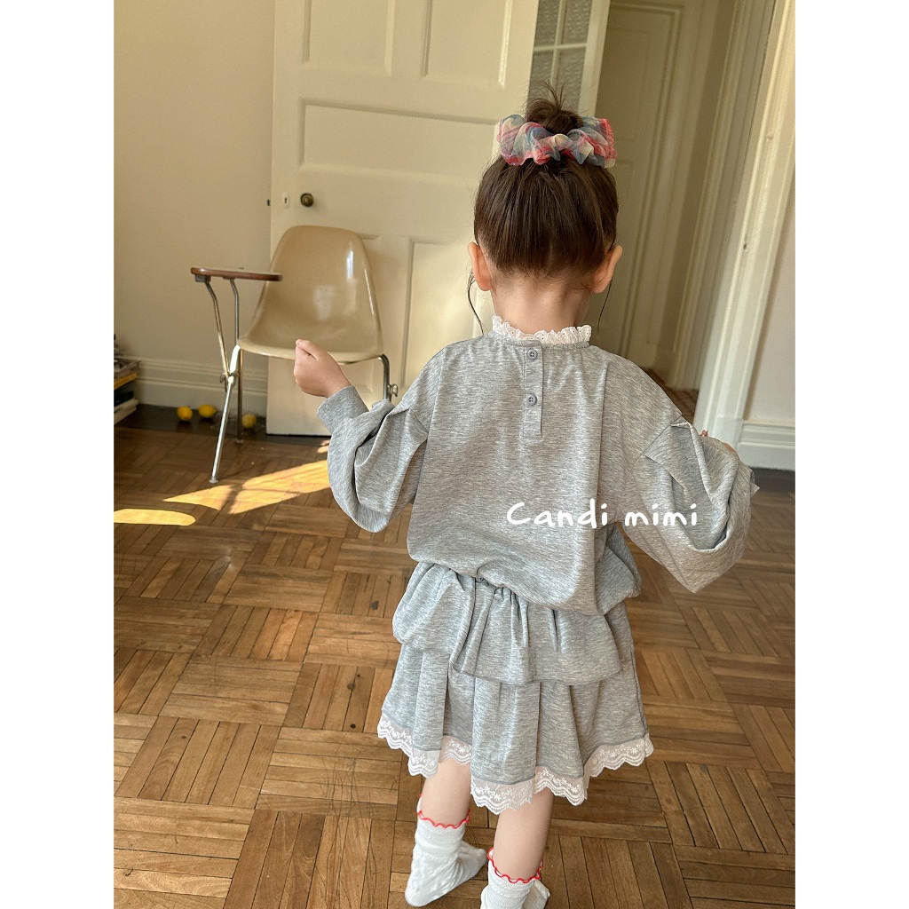 CANDIMIMI Set áo dài tay và chân váy đính hình trái tim - Phong cách Hàn Quốc