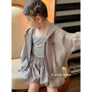 CANDIMIMI Set áo khoác gió có mũ và quần sooc bo gấu đính nơ - Phong cách Hàn Quốc
