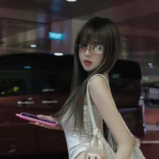 kính gent cong không viền mẫu hot trend 2025