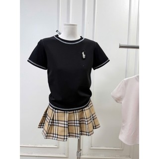 Set Bộ Đồ Nữ Áo Phông POlo Cổ TRòn Ngắn Tay Viền Chỉ Thêu NGựa Mix Chân Váy Xếp Ly Kẻ Caro Nâu Be