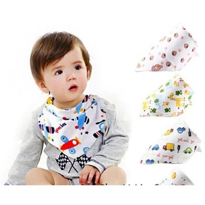 Yếm dãi tam giác cho bé, yếm dãi cotton