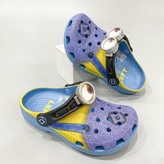 Dép sục classic minion 3 mắt kính, Sục cho bé trai bé gái Despicable Me Clog mắt lé tặng kèm jibbitz charms gắn dép