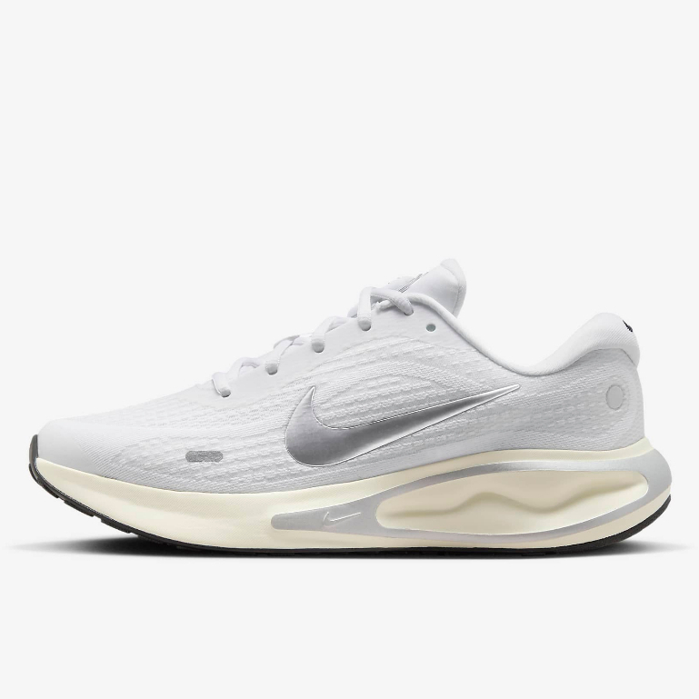 [Voucher 22%] Giày Chạy Bộ Nữ Nike Journey Run - Metallic Silver