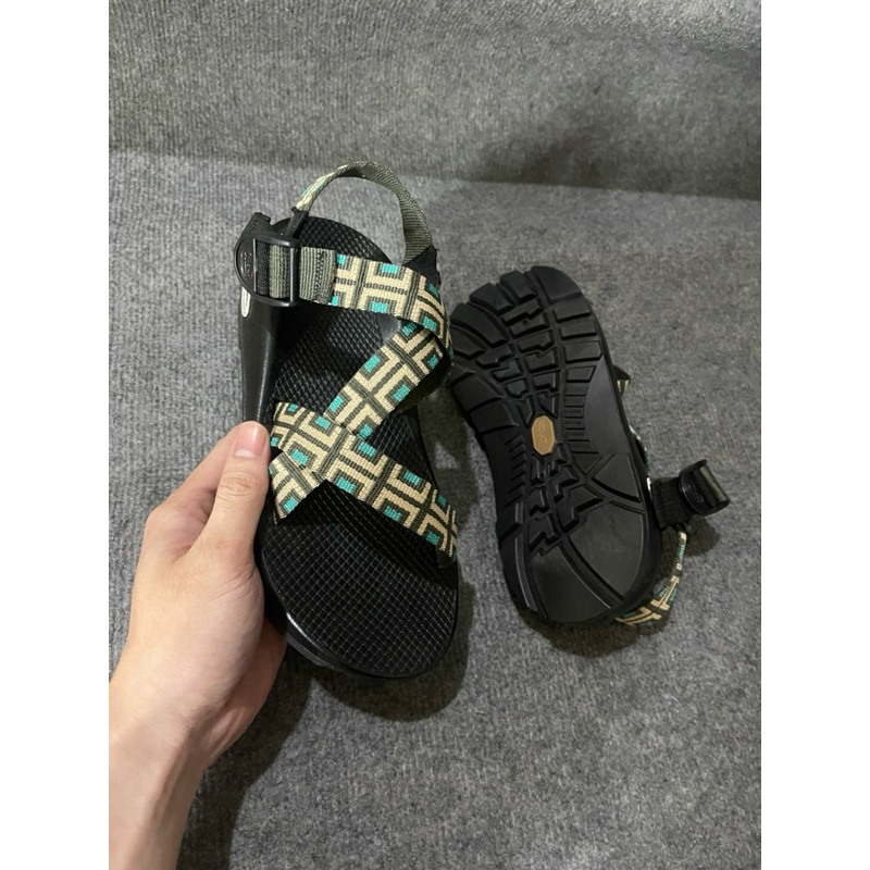 Sandal Chaco Nam màu kẻ vàng ô vuông