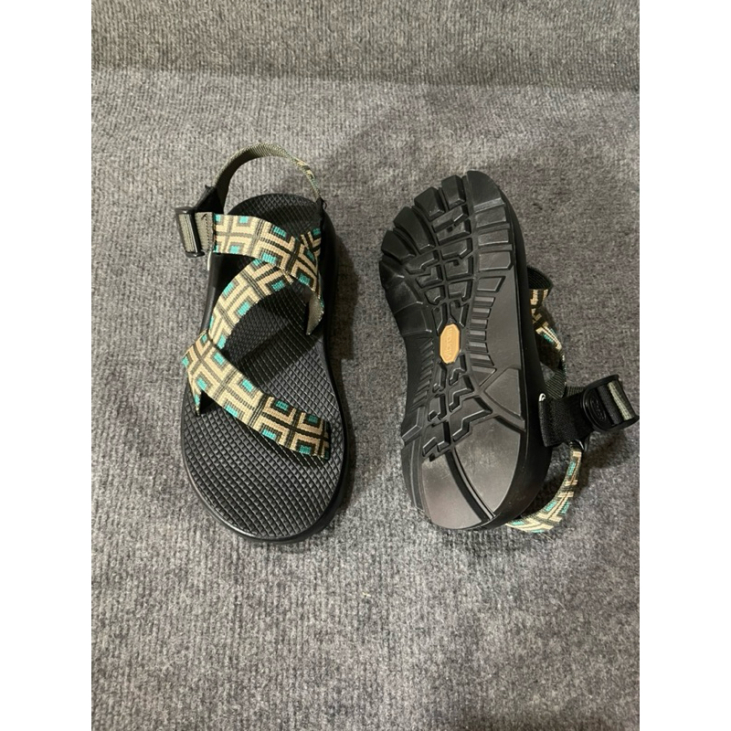 Sandal Chaco Nam màu kẻ vàng ô vuông