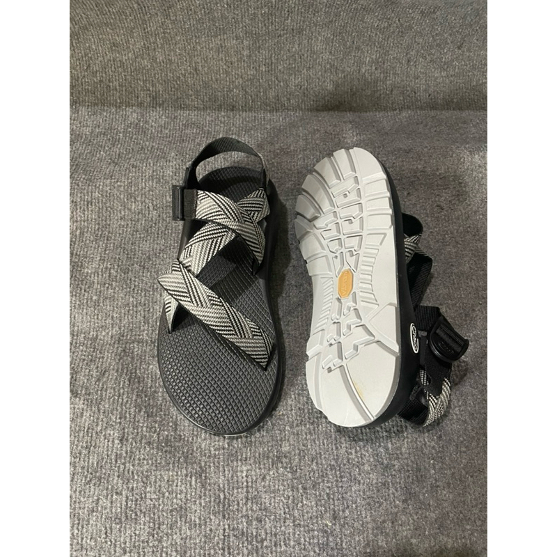 Giầy sandal chaco nam màu xám trắng kẻ chỉ