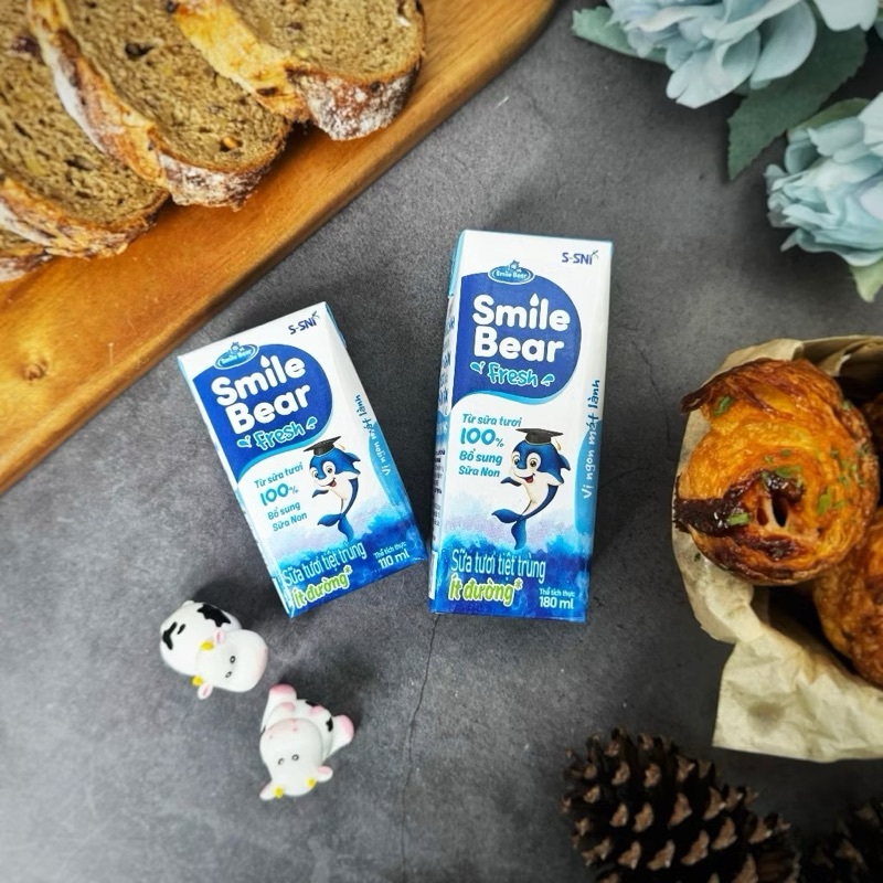 Sữa tươi Smile Bear Fresh ít đường - Thùng 48 hộp 110ml-180ml