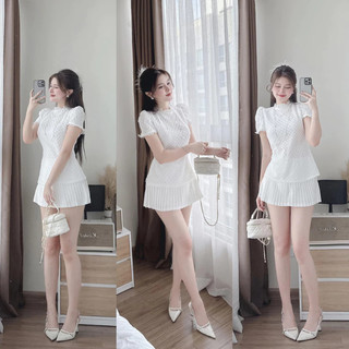 Set váy nữ ren tiểu thư xinh,đồ bộ nữ áo cổ tròn tay cộc vai bồng mix chân váy xếp ly dáng ngắn trẻ trung Yuumi hcom3558