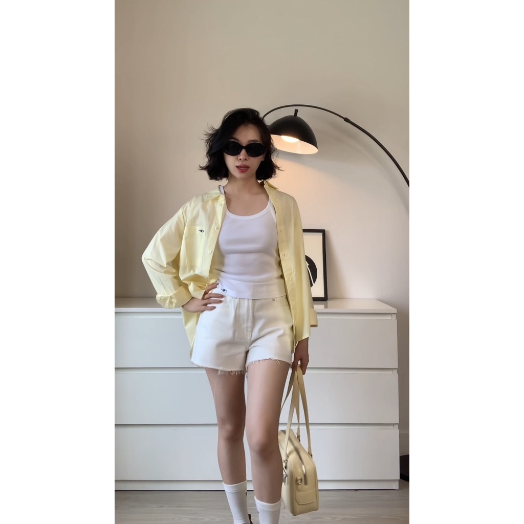 TheBlueTshirt - Quần shorts jean lưng cao lai tưa cho nữ - Golden Hour Shorts - Women