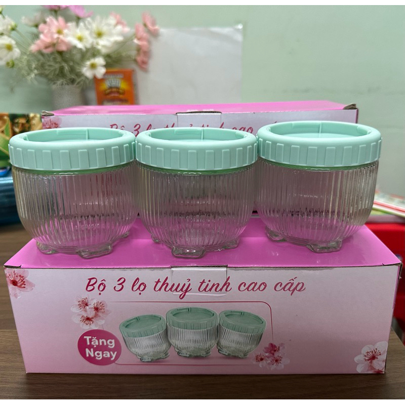 Bộ 3 Hũ đựng gia vị thuỷ tinh . Nắp vặn tiện lợi dễ vệ sinh ——-