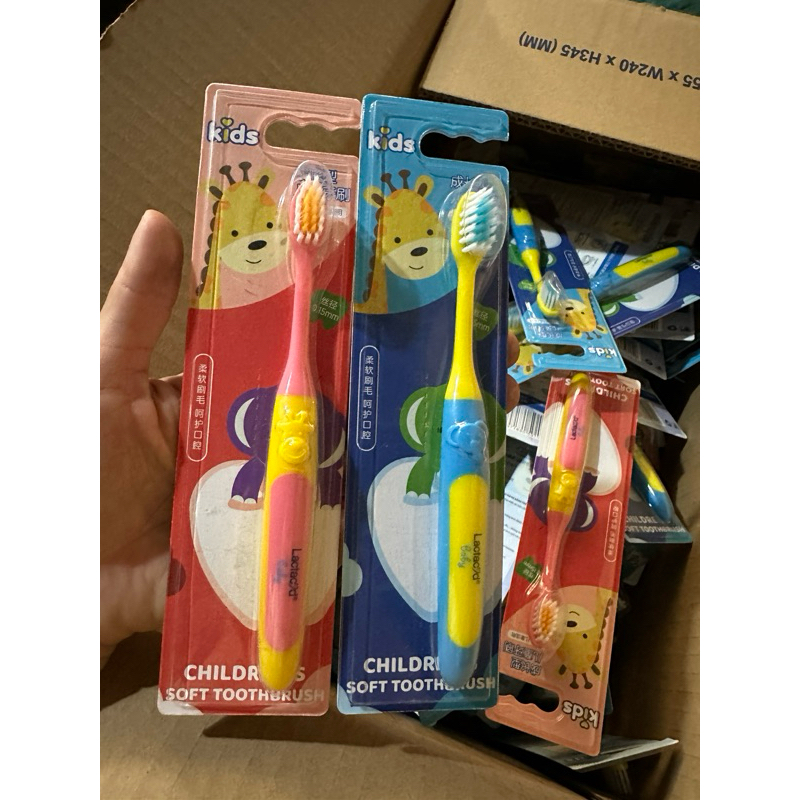 COM BO 6 Bàn chải đánh răng cho bé 2-7 tuổi——