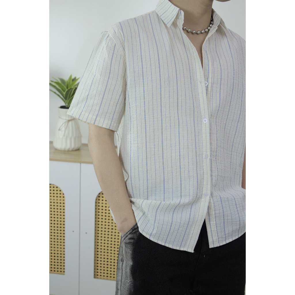 Áo Sơ Mi Nam Cộc Tay Vải Cotton Xốp Thoáng Khí Mát Mẻ Phối Sọc Thời Trang Halley A21