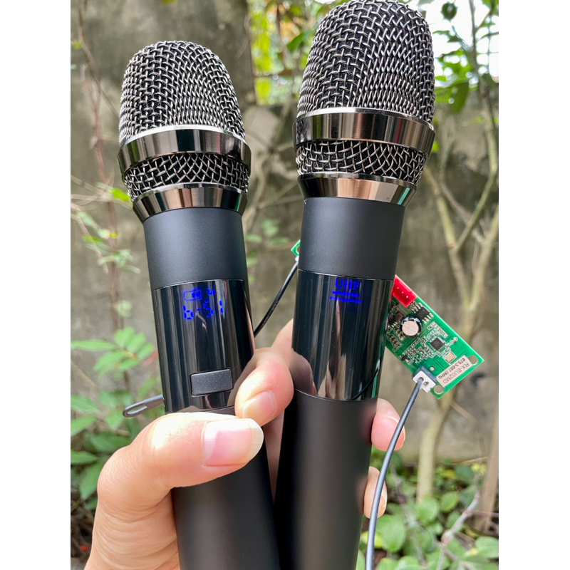 Micro loa kéo không dây 2 màn hình cực nét/ Bao test bao hay | Shopee ...