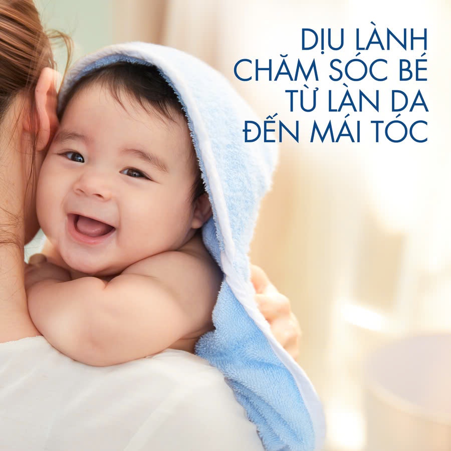 Sữa tắm gội trẻ em CETAPHIL tinh chất hoa cúc hữu cơ 400ml