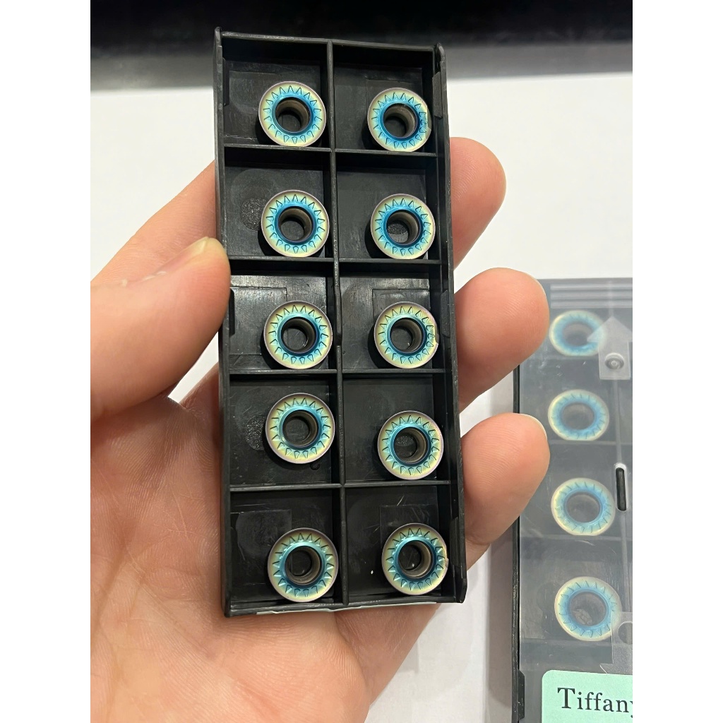 Chip R5 chuyên tiện phay thép cứng sau nhiệt-inox