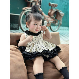 HÀNG SẴN SHIP-VÁY BÈO ĐEN - BABYBEER DESIGN-  ngắn lộ CHIP ai thích dài đến gối thì ko nên mua (FORM BÉ)