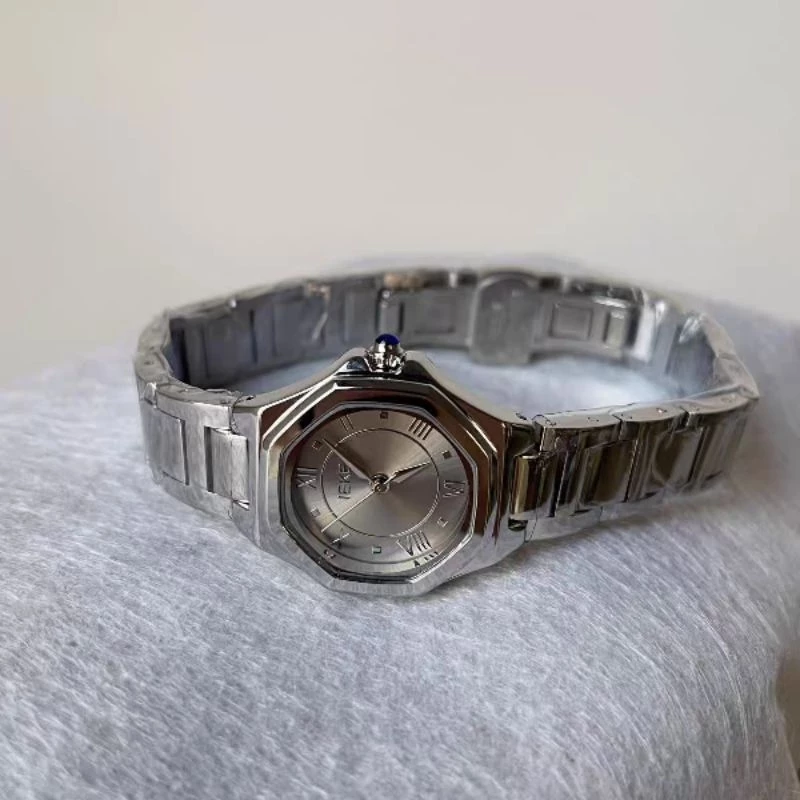 Đồng hồ nữ IEKE 26mm dây thép không gỉ