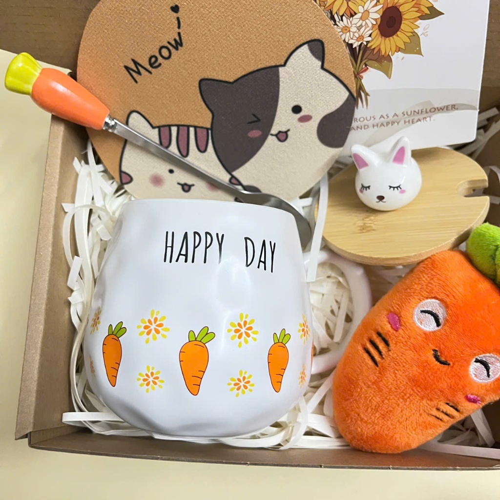 Set Quà Sinh Nhật Cho Nữ/ Nam, Set Quà Tặng Cốc Sứ Happy Day Cà Rốt Kèm Phụ Kiện Xinh Xắn Tặng Cho Bạn Bè, Người Thân
