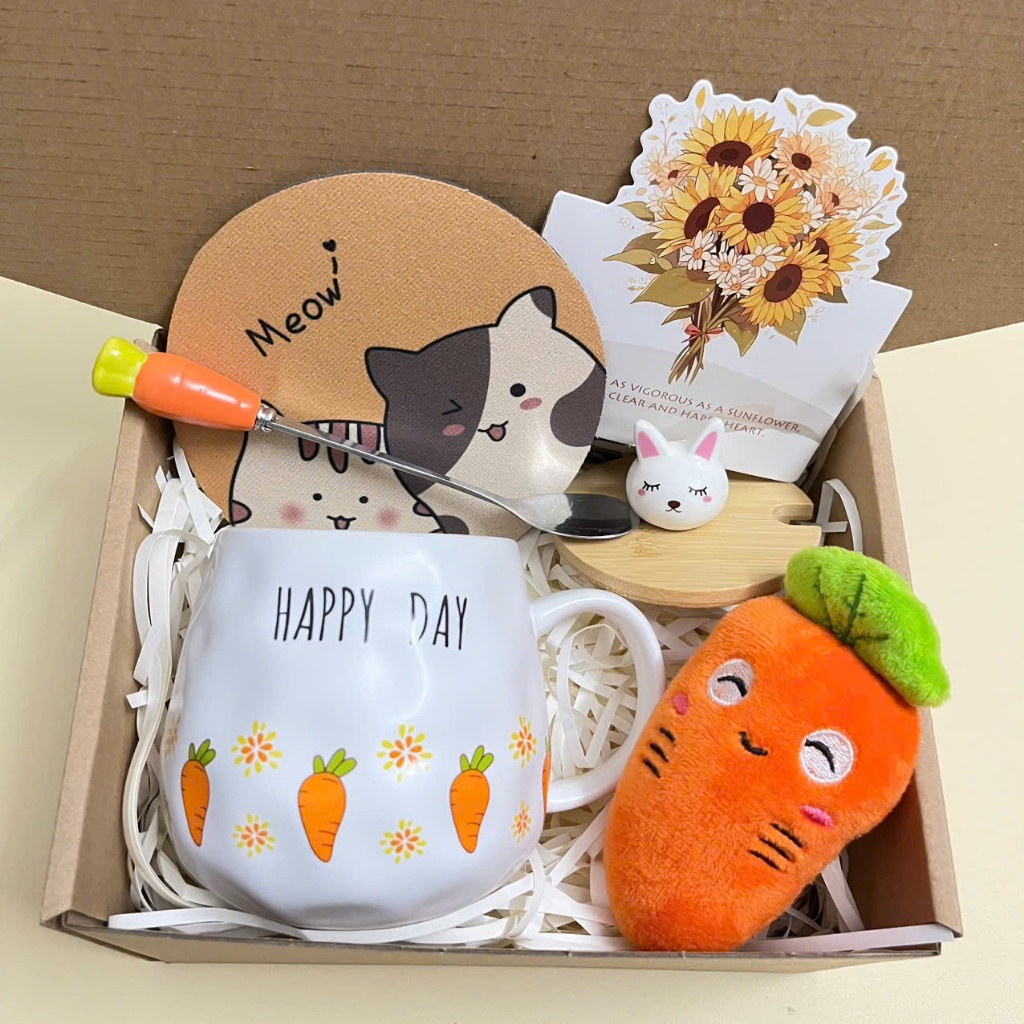 Set Quà Sinh Nhật Cho Nữ/ Nam, Set Quà Tặng Cốc Sứ Happy Day Cà Rốt Kèm Phụ Kiện Xinh Xắn Tặng Cho Bạn Bè, Người Thân