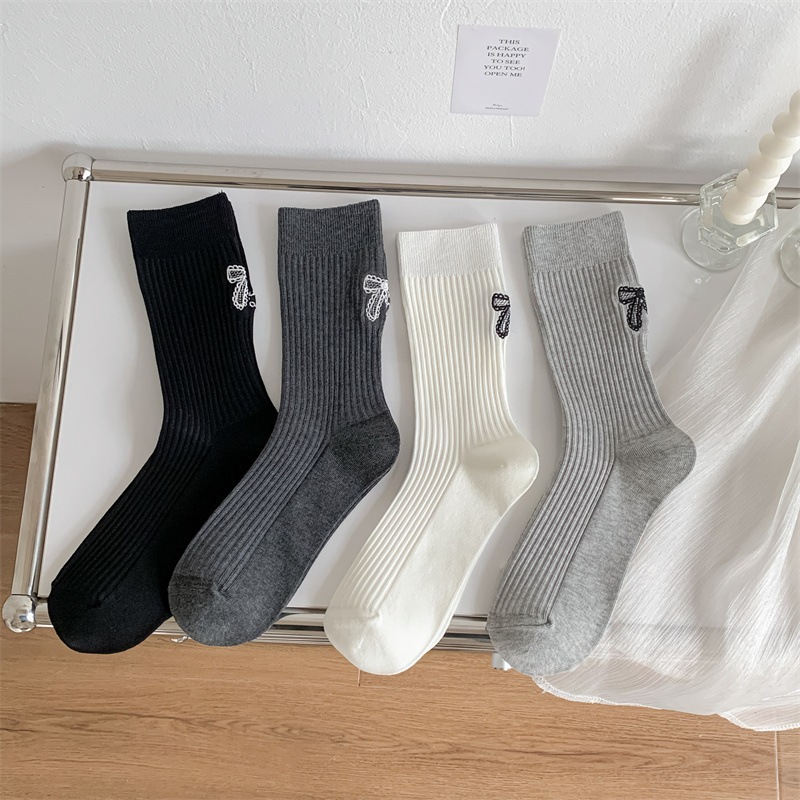 Vớ Tất nữ thêu hình Nơ, chữ SWEET loại đẹp 4 màu siêu dễ thương, xinh xắn