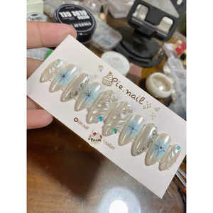 300. nailbox thiết kế trắng áng trai ombre xanh da trời