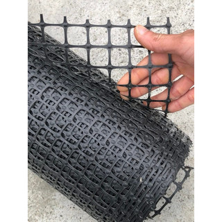 lưới nhựa nguyên sinh. cao 1m5 dài 50m. lưới nhựa dẻo làm rào vườn-(ô 3,5cm) lưới quây chuồng gà-lưới mỏng nặng 9,5kg
