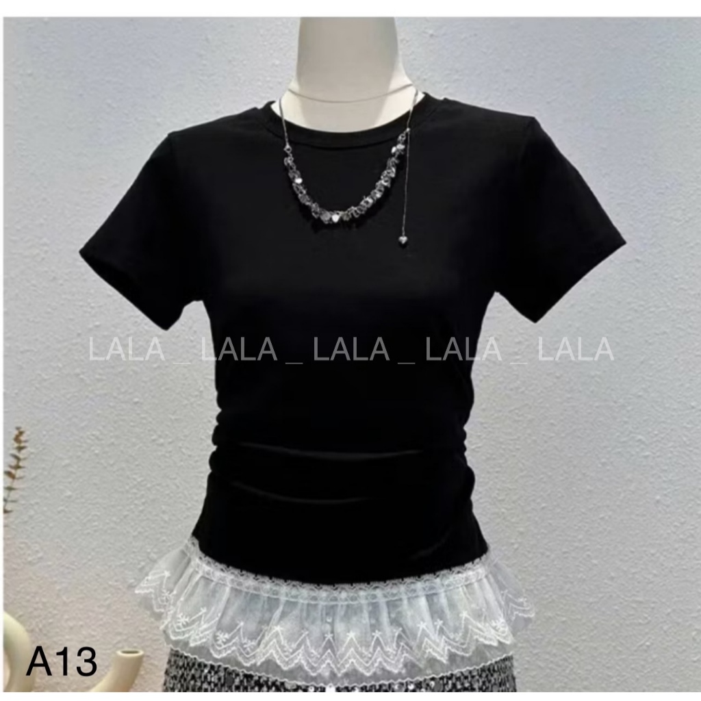 Áo thun tăm cộc tay nhún eo phối ren tầng siêu xinh LALASTORE A13