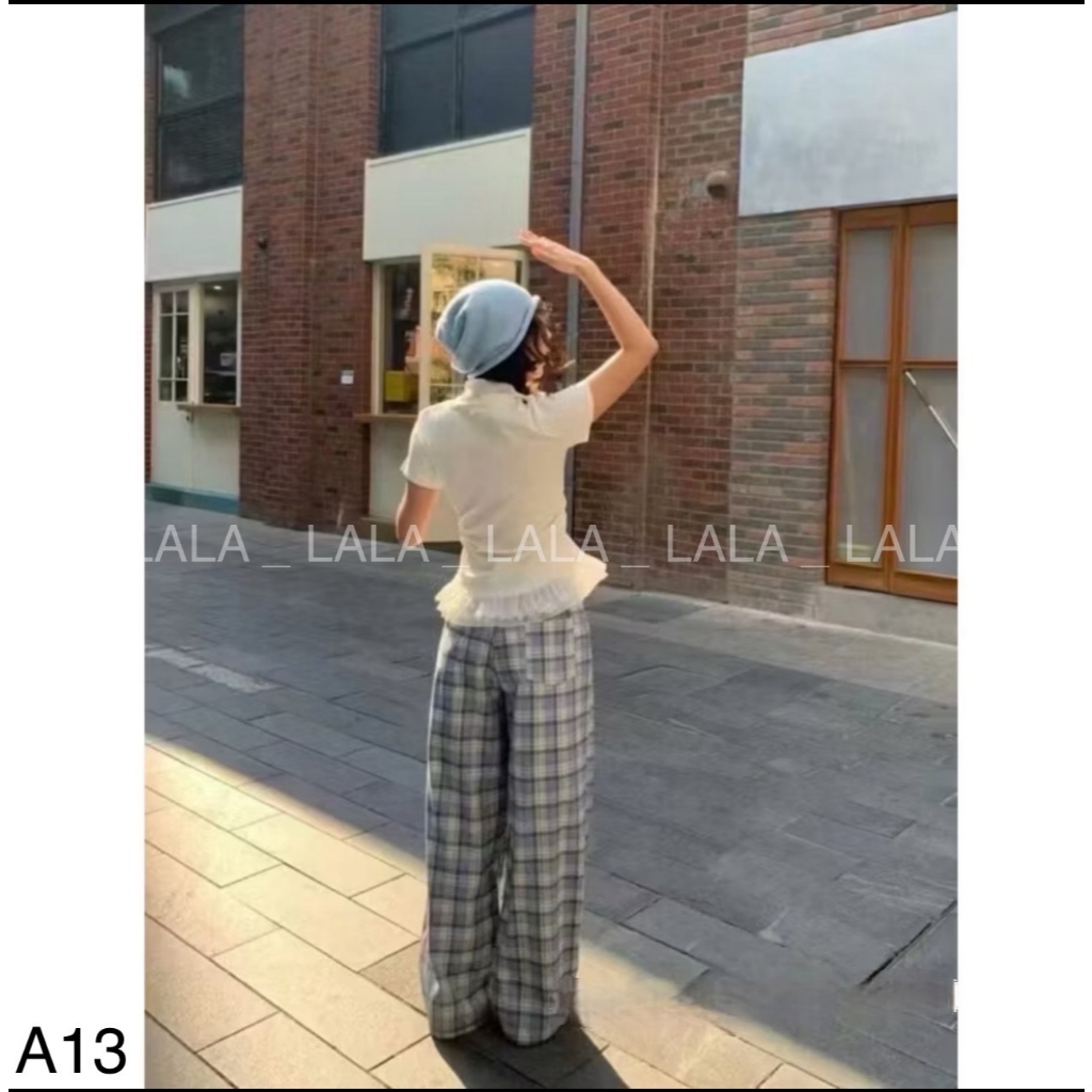 Áo thun tăm cộc tay nhún eo phối ren tầng siêu xinh LALASTORE A13