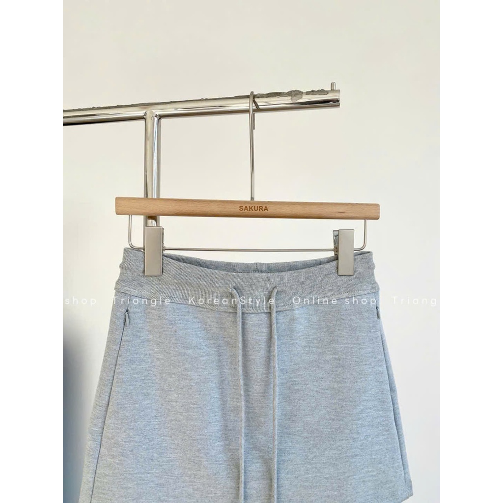 Triangle - (Giá thanh lý, không hoàn) Sportyy Skirt - Chân váy ngắn dáng thể thao Hàn Quốc