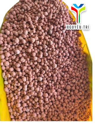 Phân BM Yuroka NPK 16-16-16 nhập khẩu từ Nga dùng cho hoa, rau màu & cây ăn trái bao 25kg