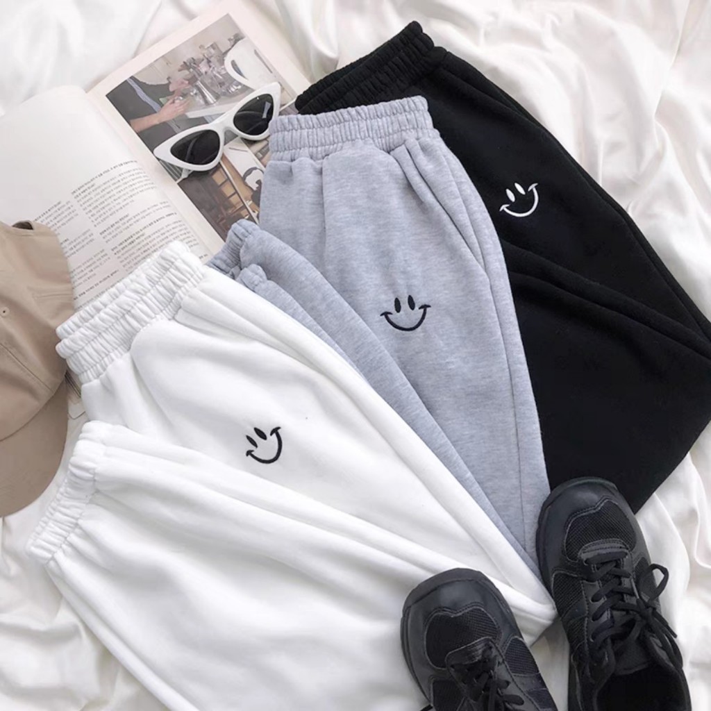Quần jogger nữ thể thao thun nỉ thêu mặt cười cao cấp chống thấm , thoáng mát thích hợp dạo phố, gym - unisex SSL