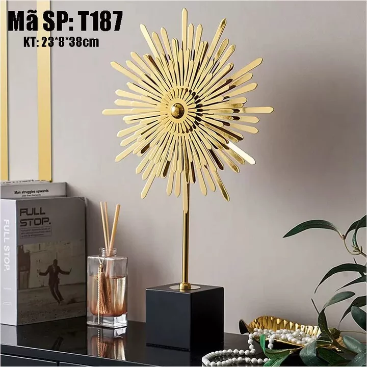 Decor mặt trời vàng độc đáo T187 - Đồ trang trí phòng khách đẹp - Đồ decor cao cấp - Hoa Decor