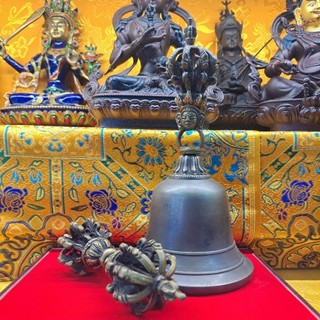 Chuông chày Bát Chánh Đạo Nepal