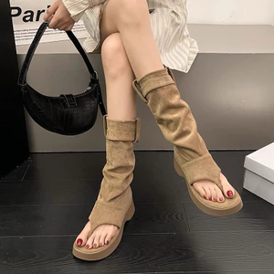 Giày Bốt Sandal Mũi Kẹp Cao Cổ Chất Da PU Kèm Đai Thời Trang 2025