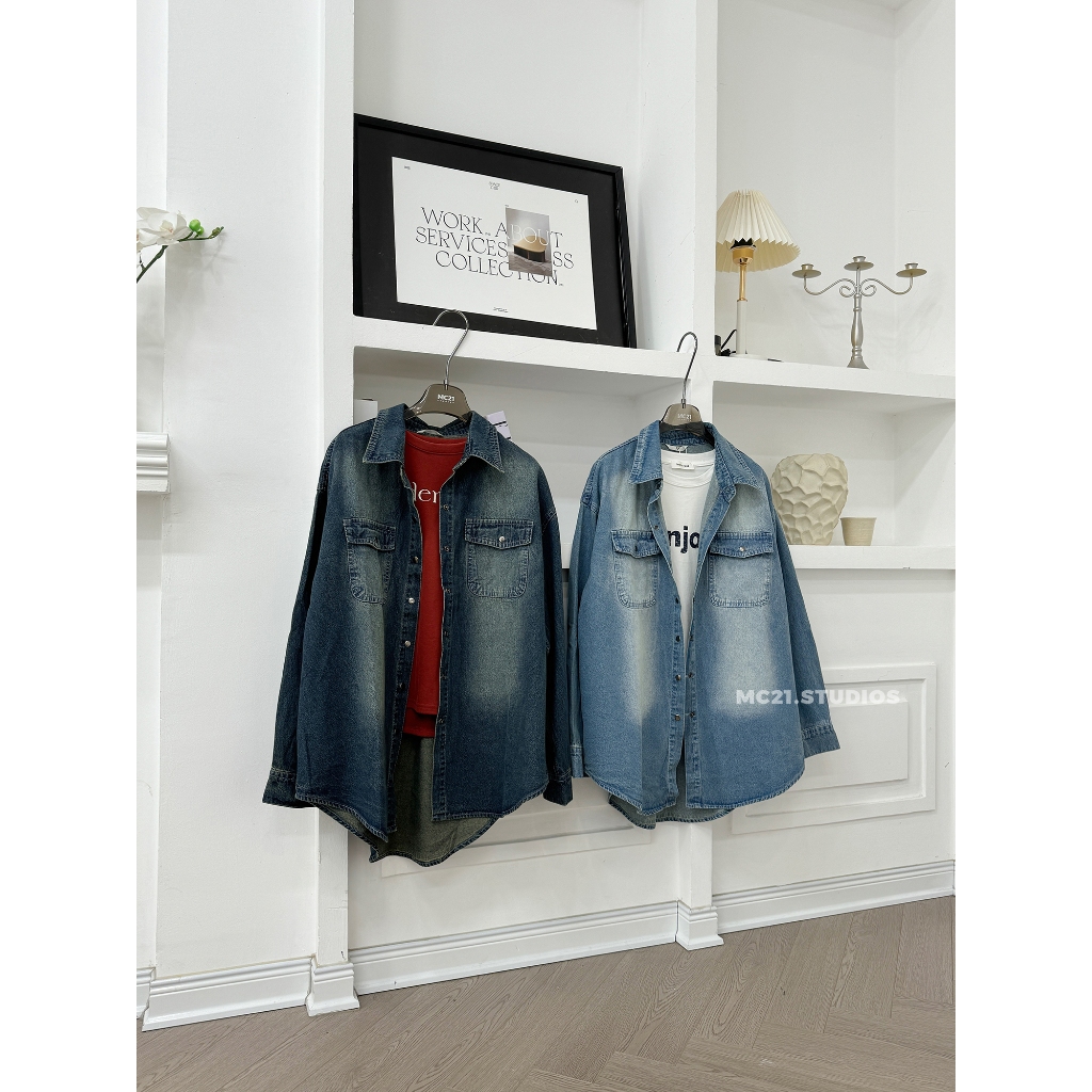 Ảnh Áo sơ mi denim khoác ngoài form rộng màu loang MC21.studios a4308 2