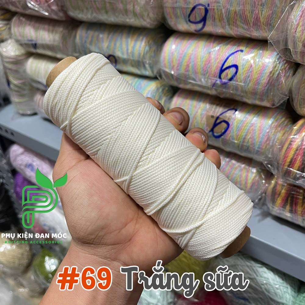 69 Trắng sữa
