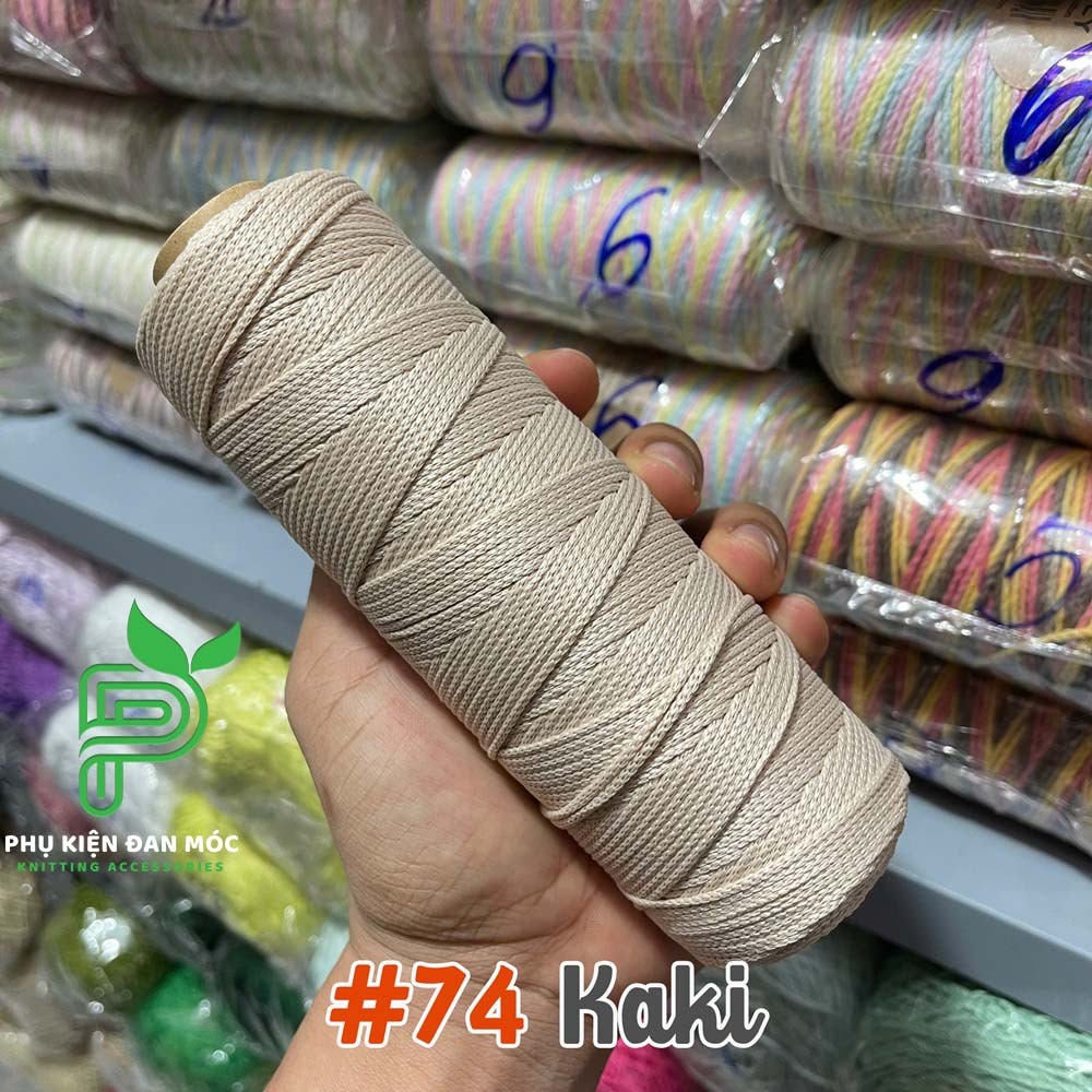 74 Kaki