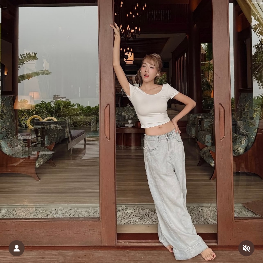 Ảnh làminapparel - TWIST BACK TOP 2