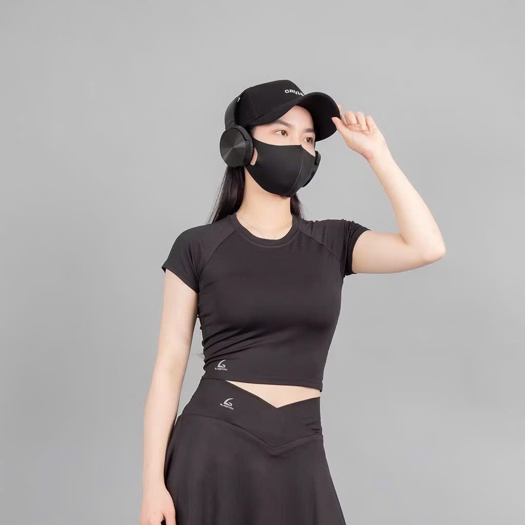 Áo Croptop Nữ Pro C019 Thời Trang Hottrend Gladimax, Áo Thun Croptop 2in1 Có Đệm Cá Tính