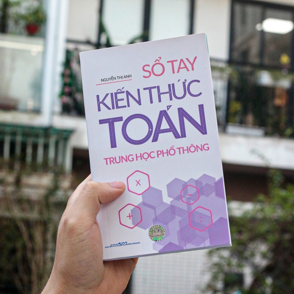 Ảnh Sách: Sổ Tay Kiến Thức Toán + Vật Lý + Hóa Học + Ngữ Văn + Tiếng Anh Trung Học Phổ Thông 4
